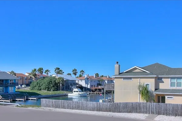 $2,250 | 13971 Ports O Call Drive, Corpus Christi, TX 78418
