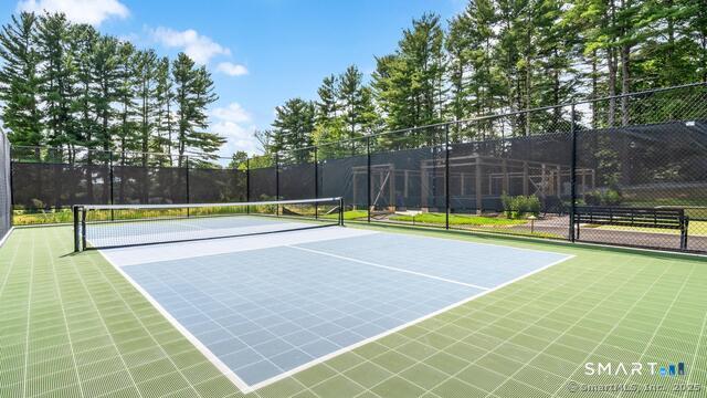 14 Holly Rdg Way, Unit 85 Danbury, CT 06810 - Photo 3 of 19