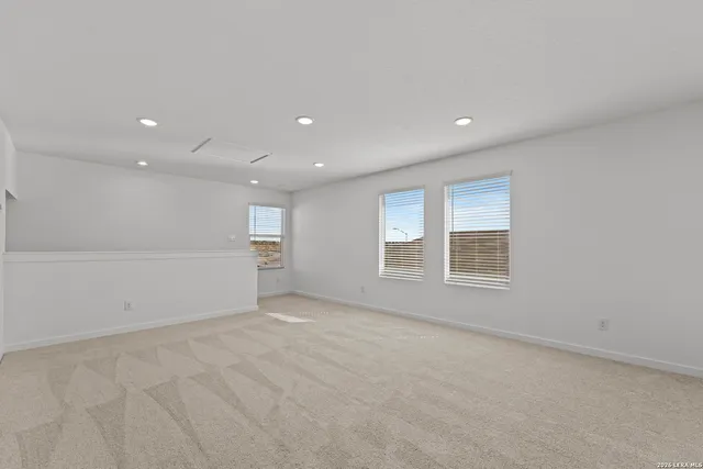 $295,000 | 2315 Fort Davis Pass, Marion, TX 78124