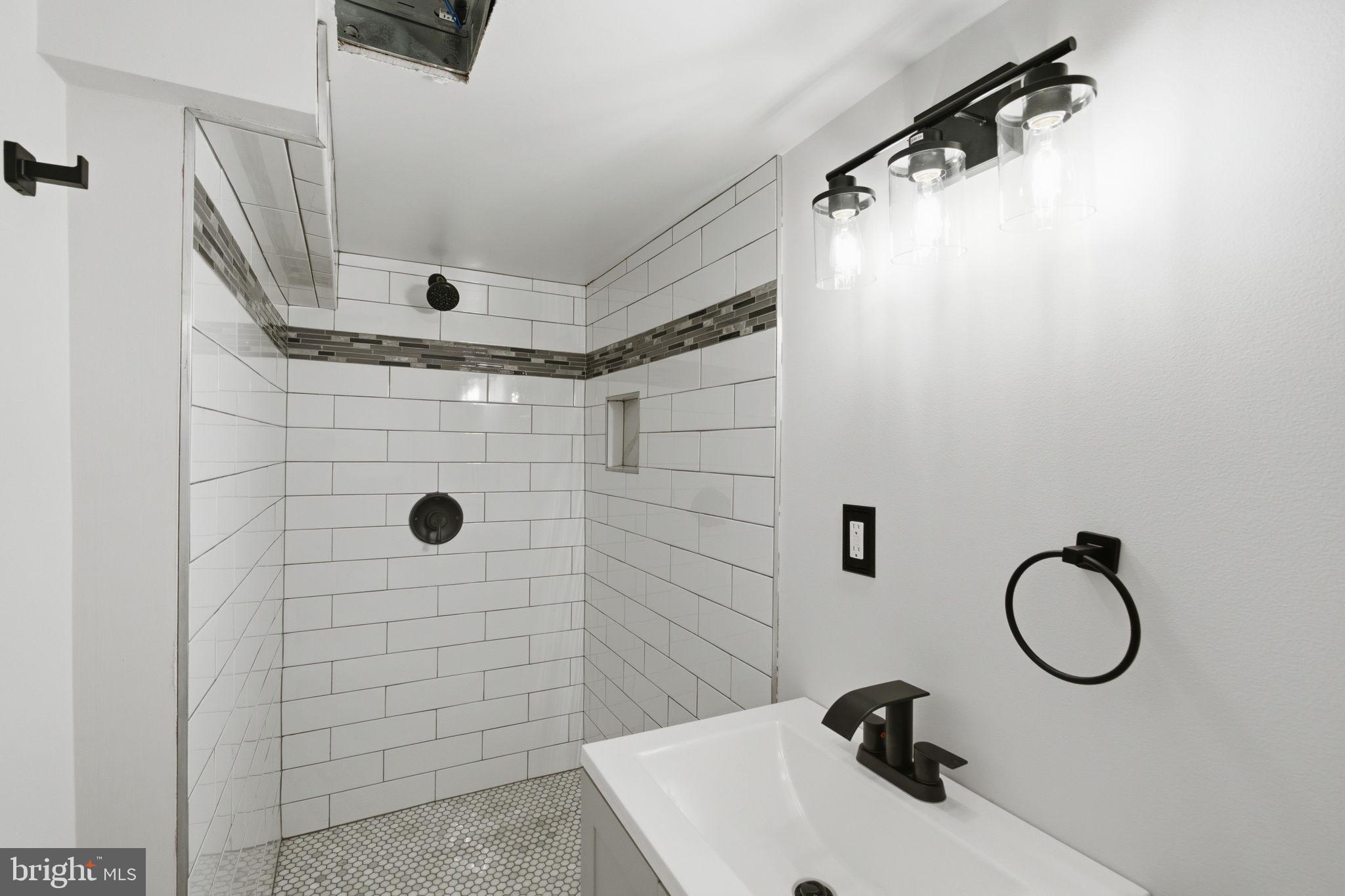 1006 North Rosedale Street Baltimore, MD 21216 - Photo 25 of 34 Full Bath Two