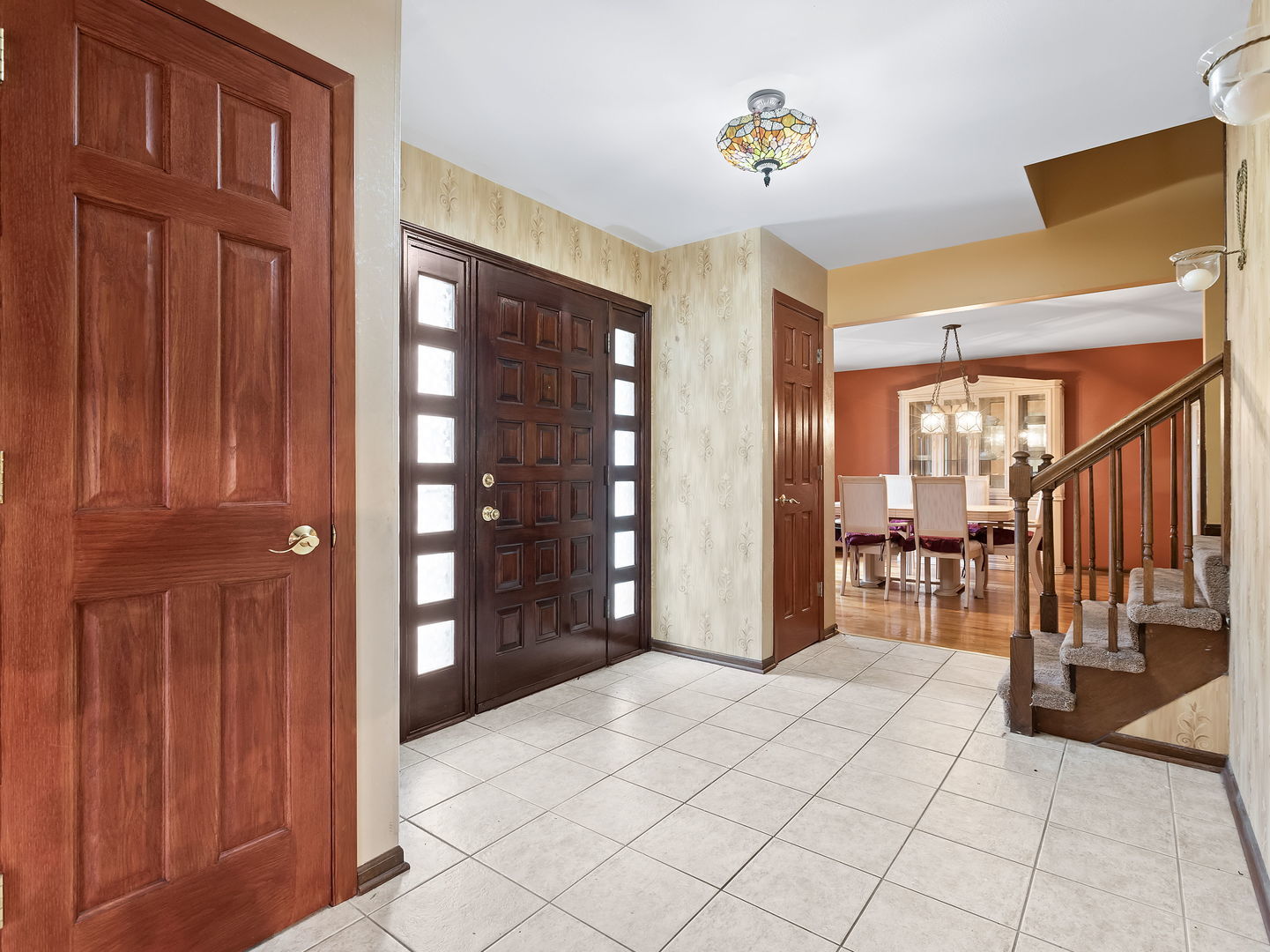 2849 Alexander Crescent Flossmoor, IL 60422 - Photo 2 of 17 Gallery Image 2