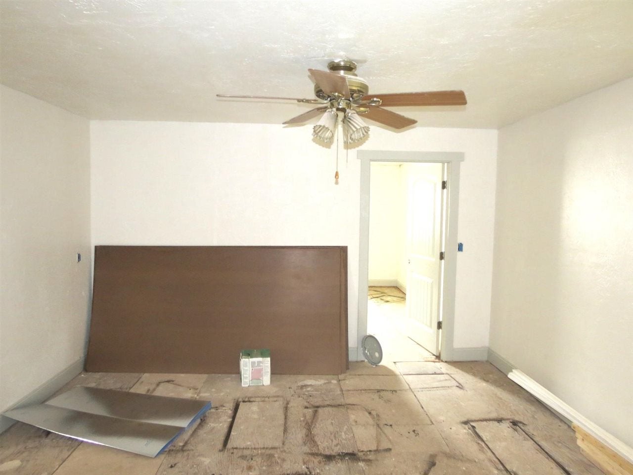 1311 Jackson Street Perry, OK 73077 - Photo 4 of 17 Gallery Image 4
