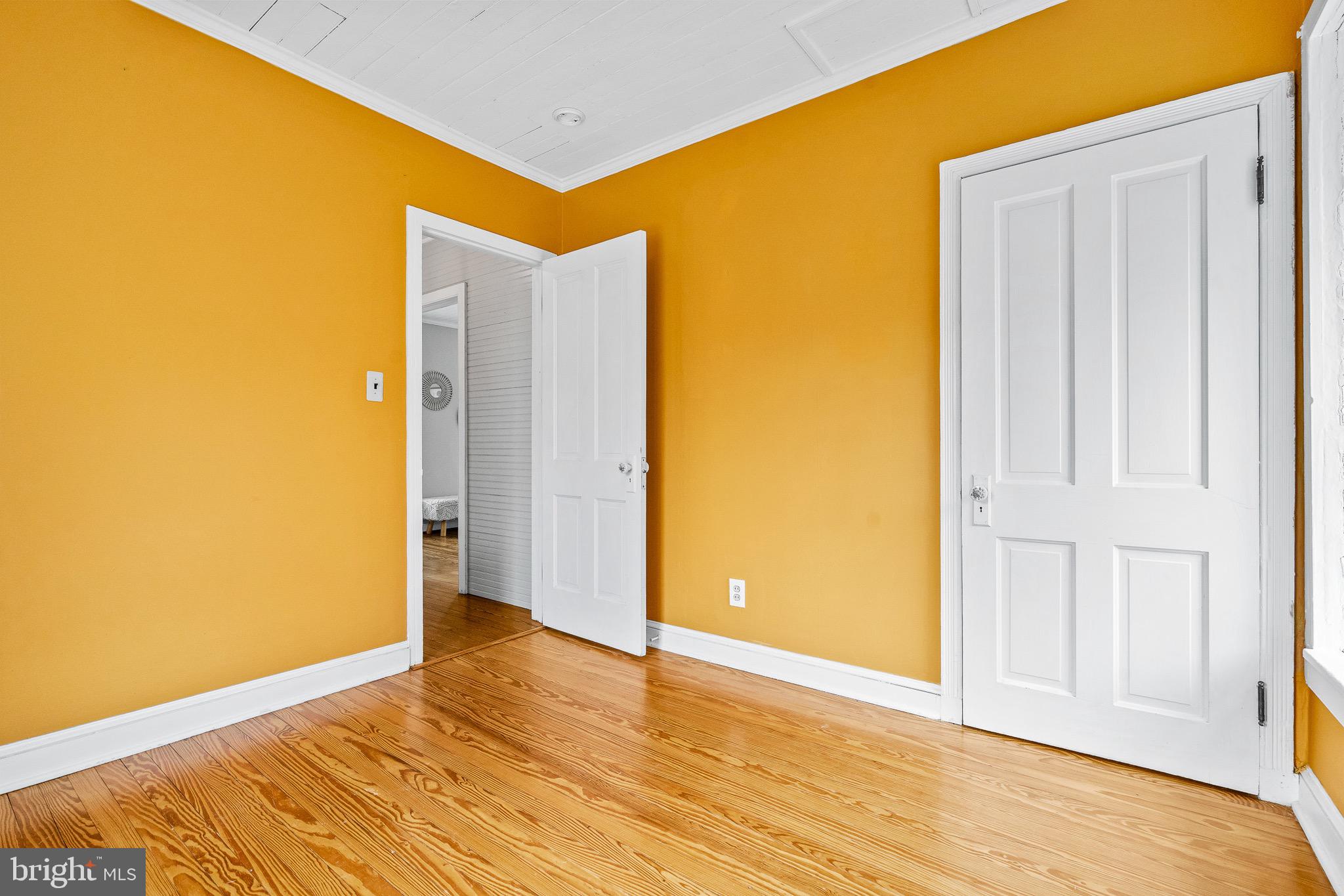 2435 Pickwick Road Baltimore, MD 21207 - Photo 12 of 23
