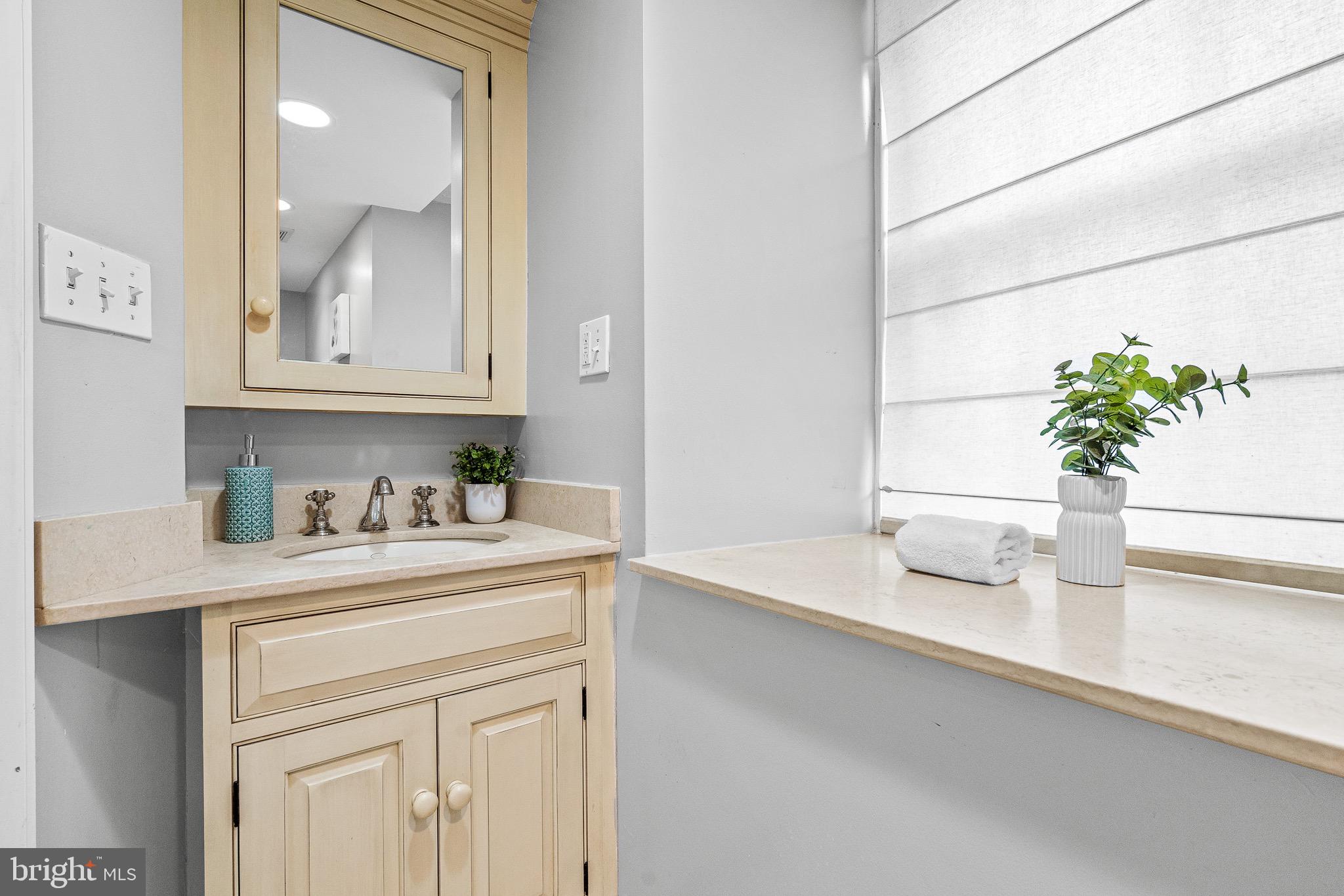 2435 Pickwick Road Baltimore, MD 21207 - Photo 18 of 23
