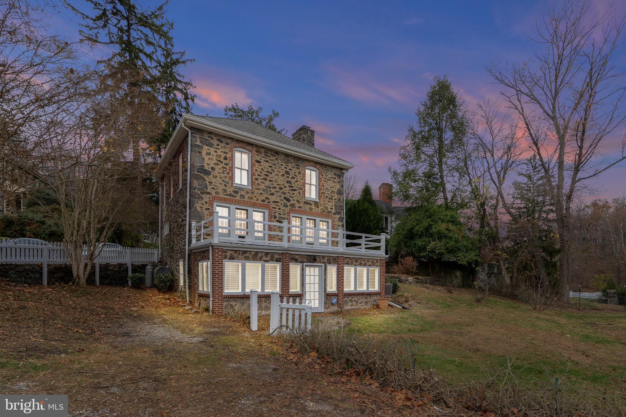 2435 Pickwick Road Baltimore, MD 21207 - Photo 2 of 23