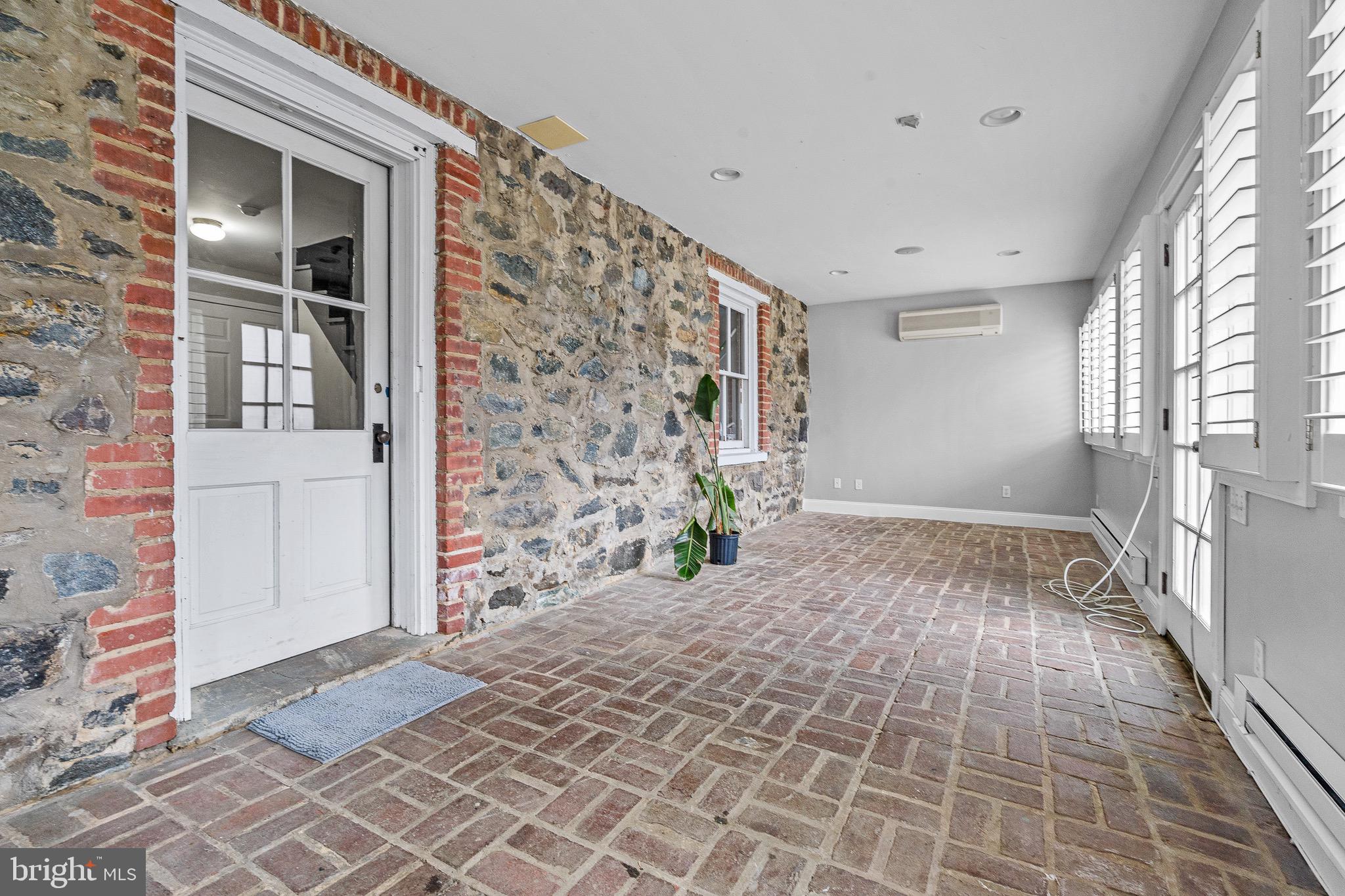 2435 Pickwick Road Baltimore, MD 21207 - Photo 22 of 23