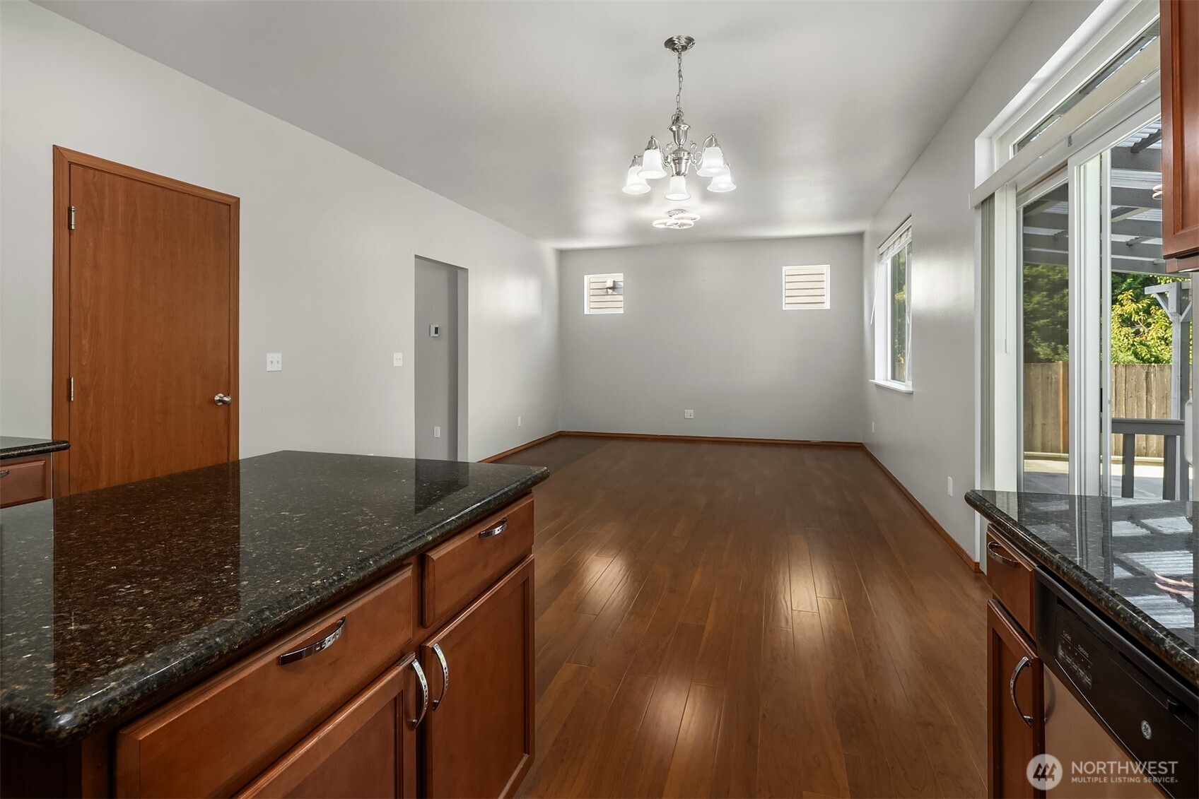 8313 Upper Ridge Road, Unit 2 Everett, WA 98203 - Photo 10 of 32 Gallery Image 10