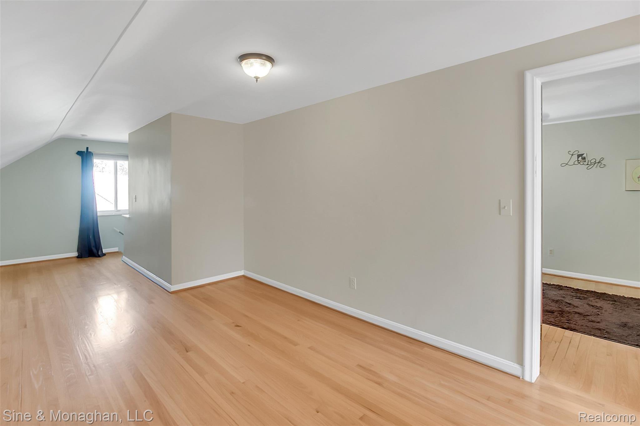 1751 Hawthorne Road Grosse Pointe, MI 48236 - Photo 27 of 37 1751_Hawthorne - HD Drone Photography-40.jpg