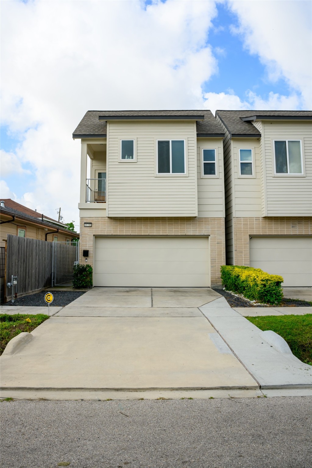 a front view of house with yard