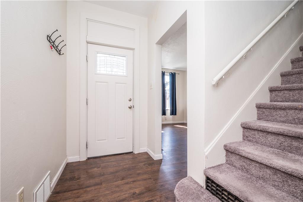 626 7th Street Pitcairn, PA 15140 - Photo 5 of 50