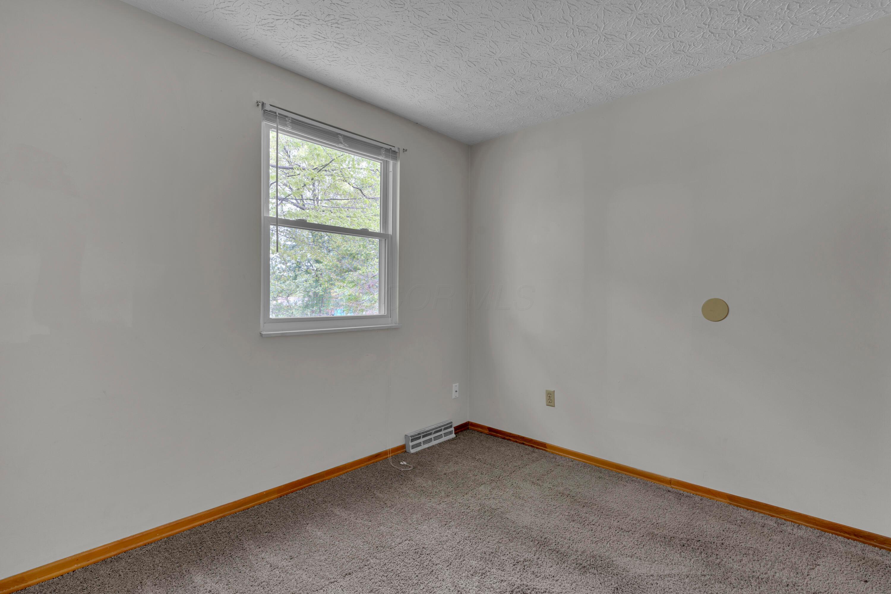 5659 Montevideo Road Westerville, OH 43081 - Photo 22 of 34 5659 Montevideo Rd_18