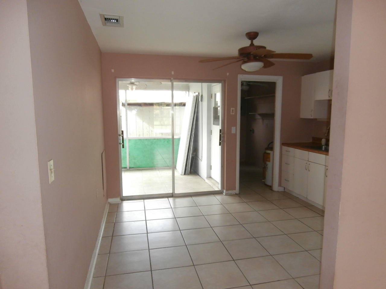 501 Robalo Court Stuart, FL 34996 - Photo 5 of 11 Dining area