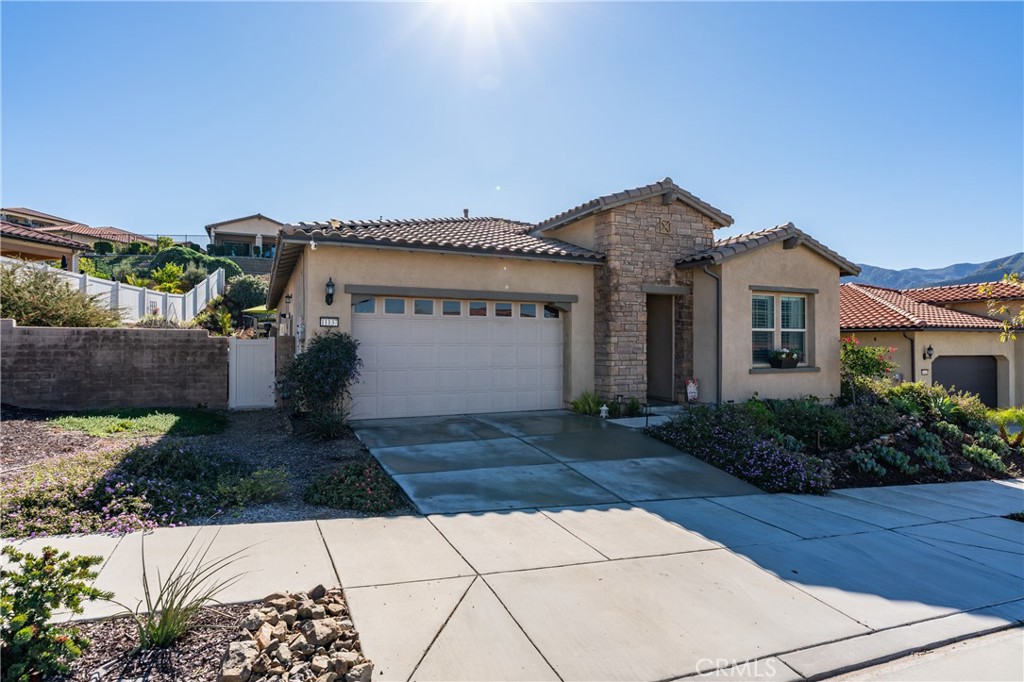 11137 Briar Rose Court Corona, CA 92883 - Photo 6 of 75