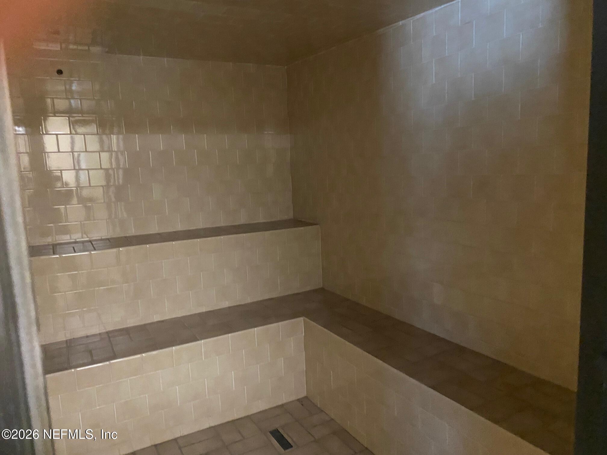 9360 Craven Road, Unit 806 Jacksonville, FL 32257 - Photo 29 of 31 IMG_7470