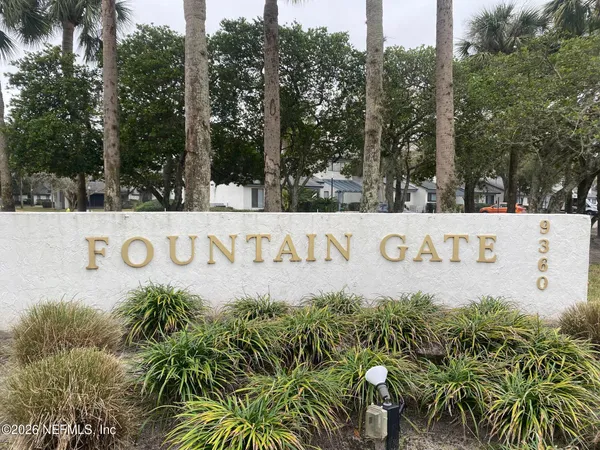 $159,900 | 9360 Craven Road, Unit 806, Jacksonville, FL 32257