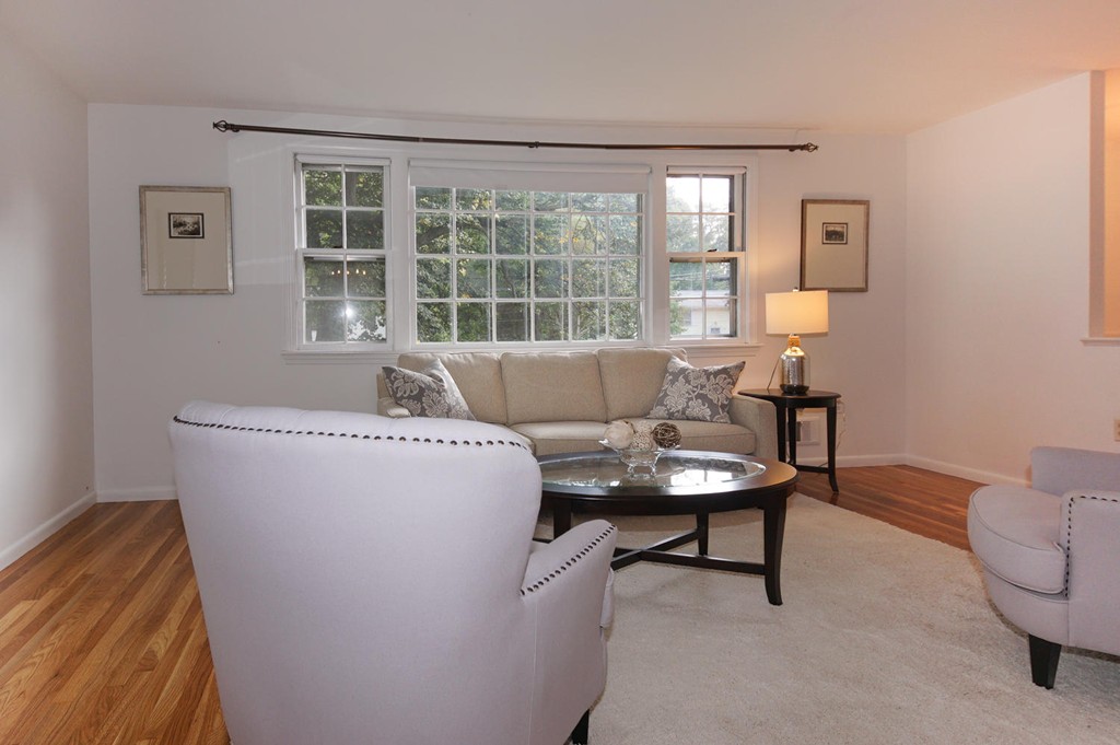 19 Woodmere Road Framingham, MA 01701 - Photo 7 of 23 Gallery Image 7