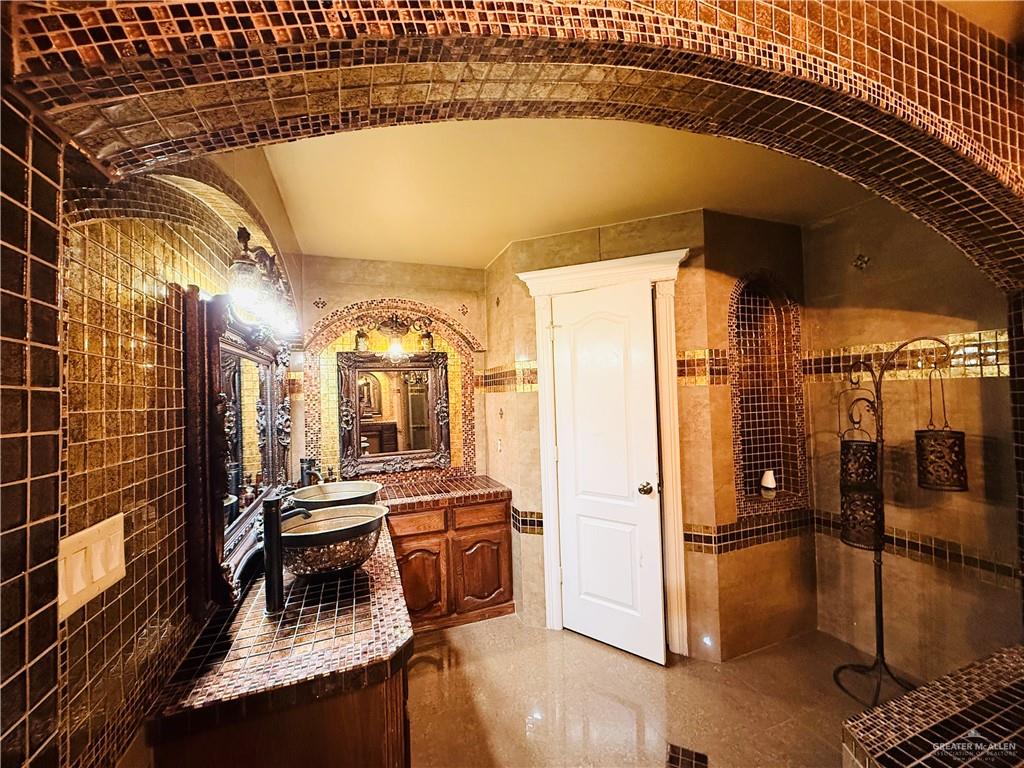 8607 Martin Morales Road Weslaco, TX 78599 - Photo 15 of 25