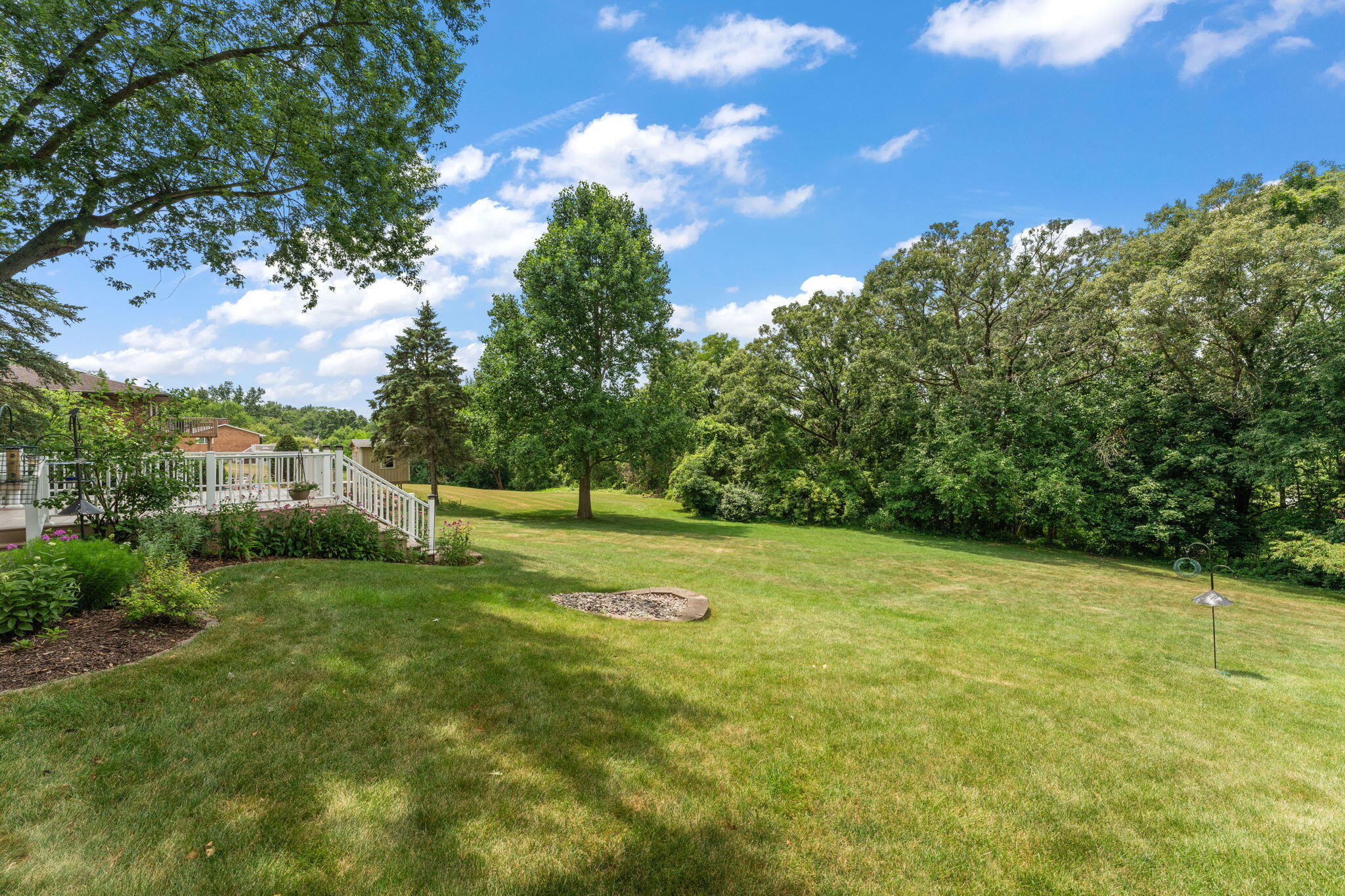 110 Wheatridge Road Valparaiso, IN 46385 - Photo 25 of 26 2048x1365