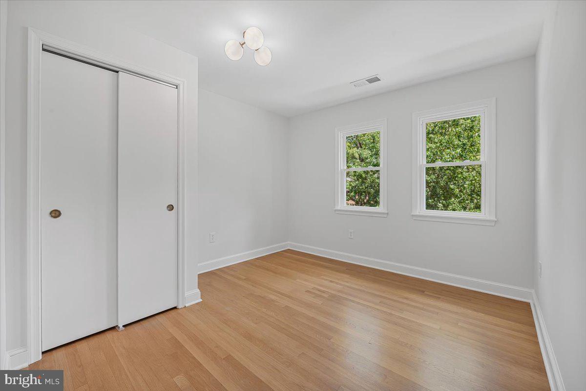 9514 Edgeley Road Bethesda, MD 20814 - Photo 20 of 39 Gallery Image 20