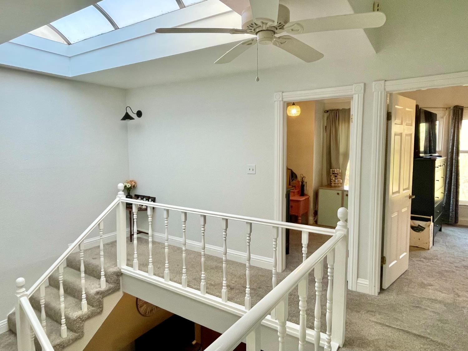 515 Clinton Road Jackson, CA 95642 - Photo 16 of 29 a view of a hallway with white walls and floors