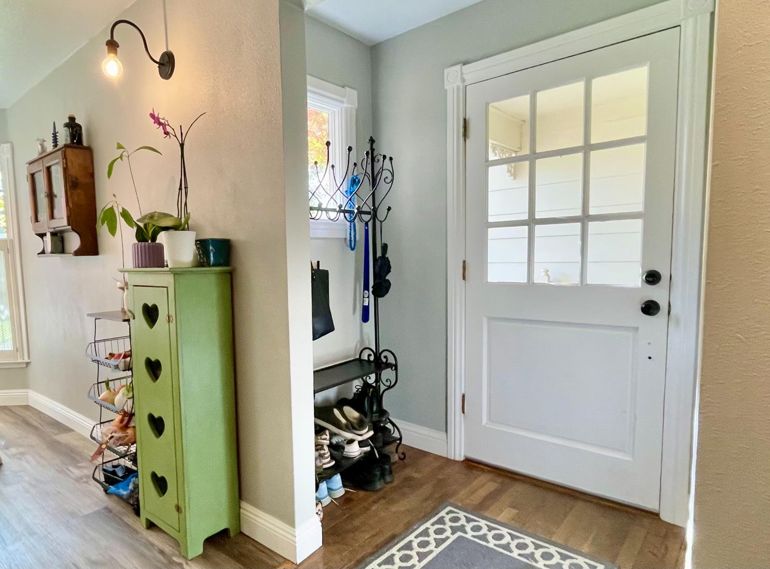 515 Clinton Road Jackson, CA 95642 - Photo 6 of 29 a view of a livingroom with furniture and a window