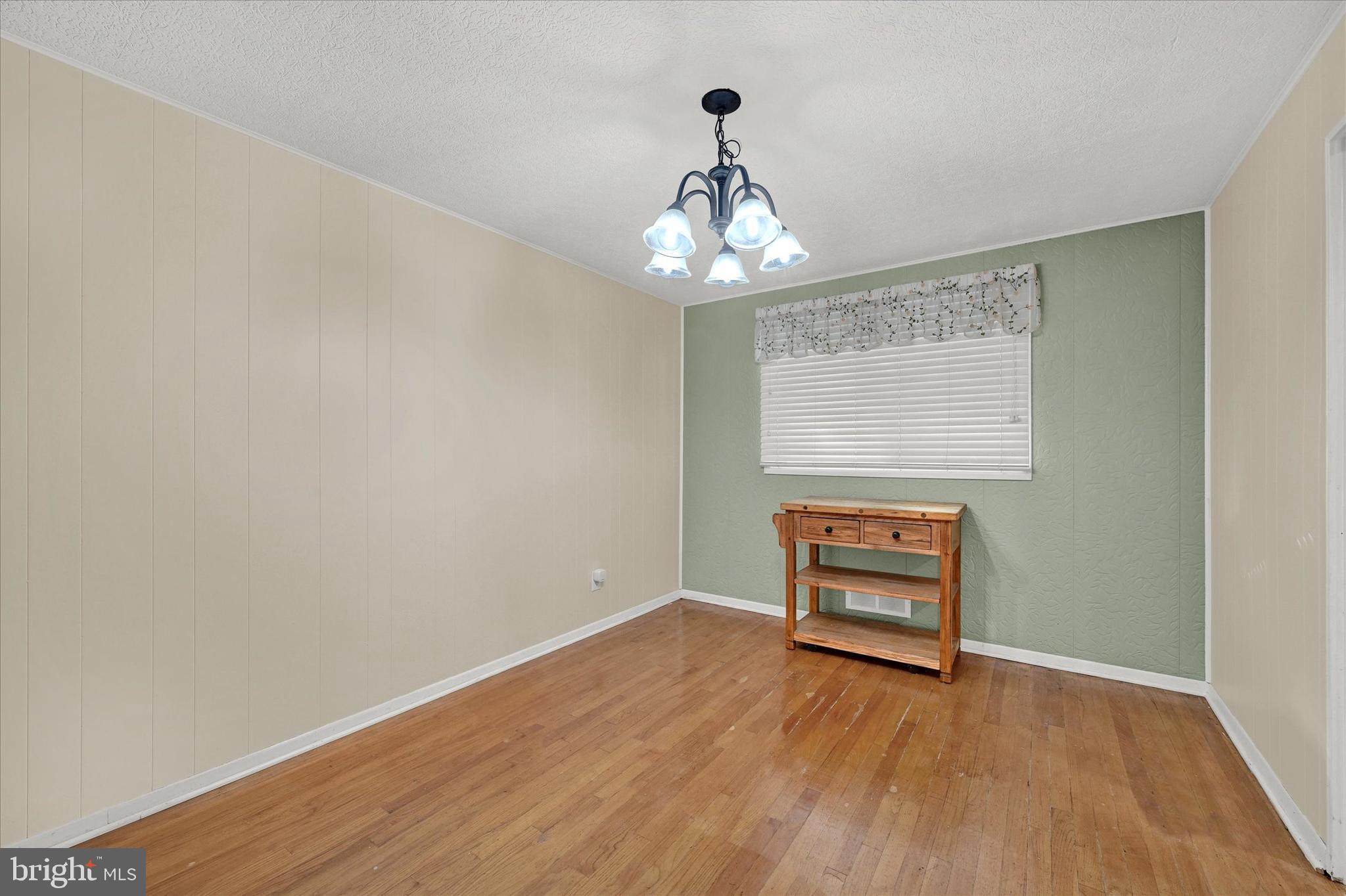 7837 Harold Road Dundalk, MD 21222 - Photo 10 of 24 **Carpet to be installed on main level**