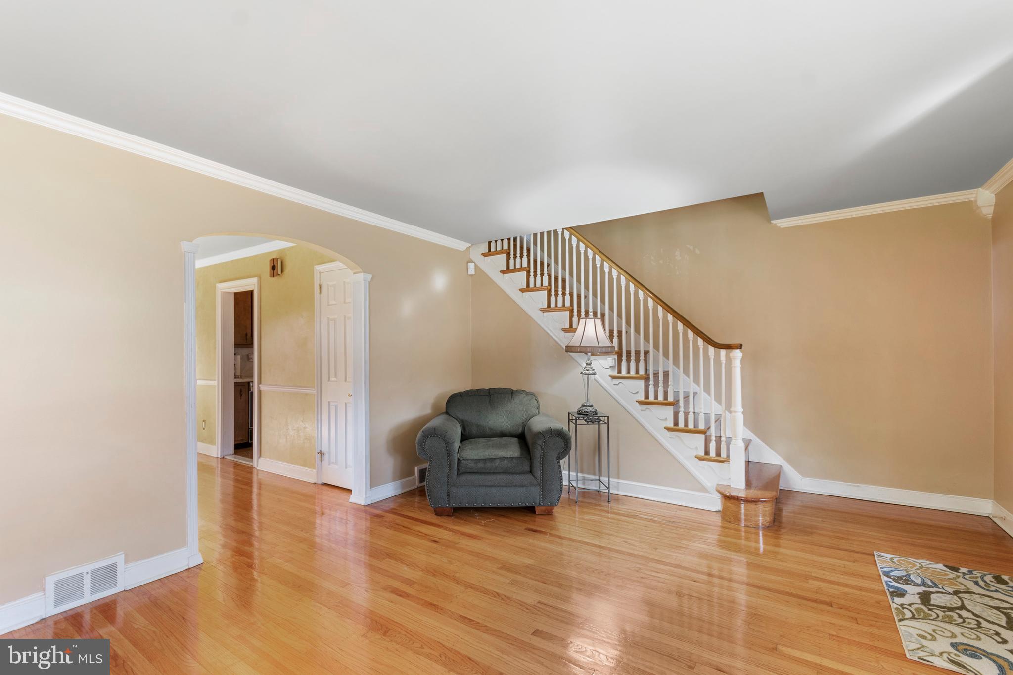 2 Dewey Road Cheltenham, PA 19012 - Photo 7 of 34 Gallery Image 7