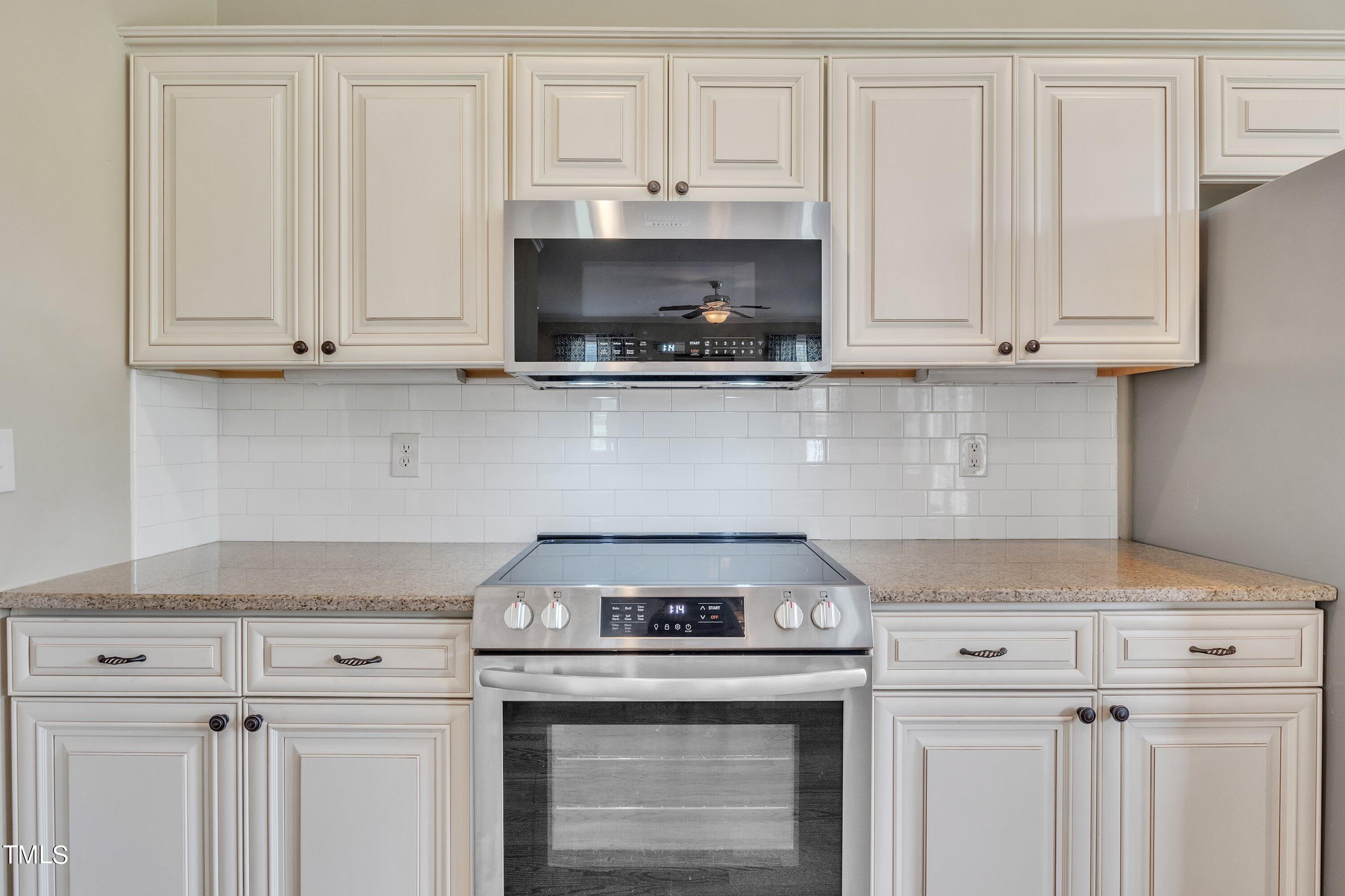 7916 Melcombe Way Wake Forest, NC 27587 - Photo 13 of 51 11-7916 Melcombe Way-6