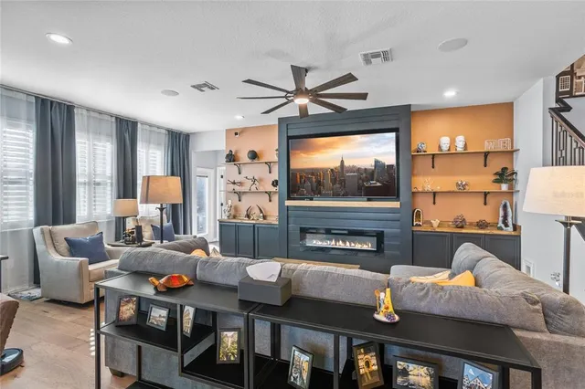 $849,999 | 5615 Green Arrow Place, Sanford, FL 32773