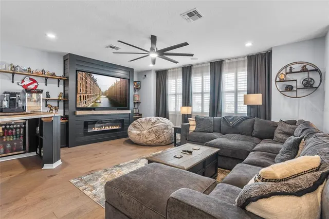 $849,999 | 5615 Green Arrow Place, Sanford, FL 32773