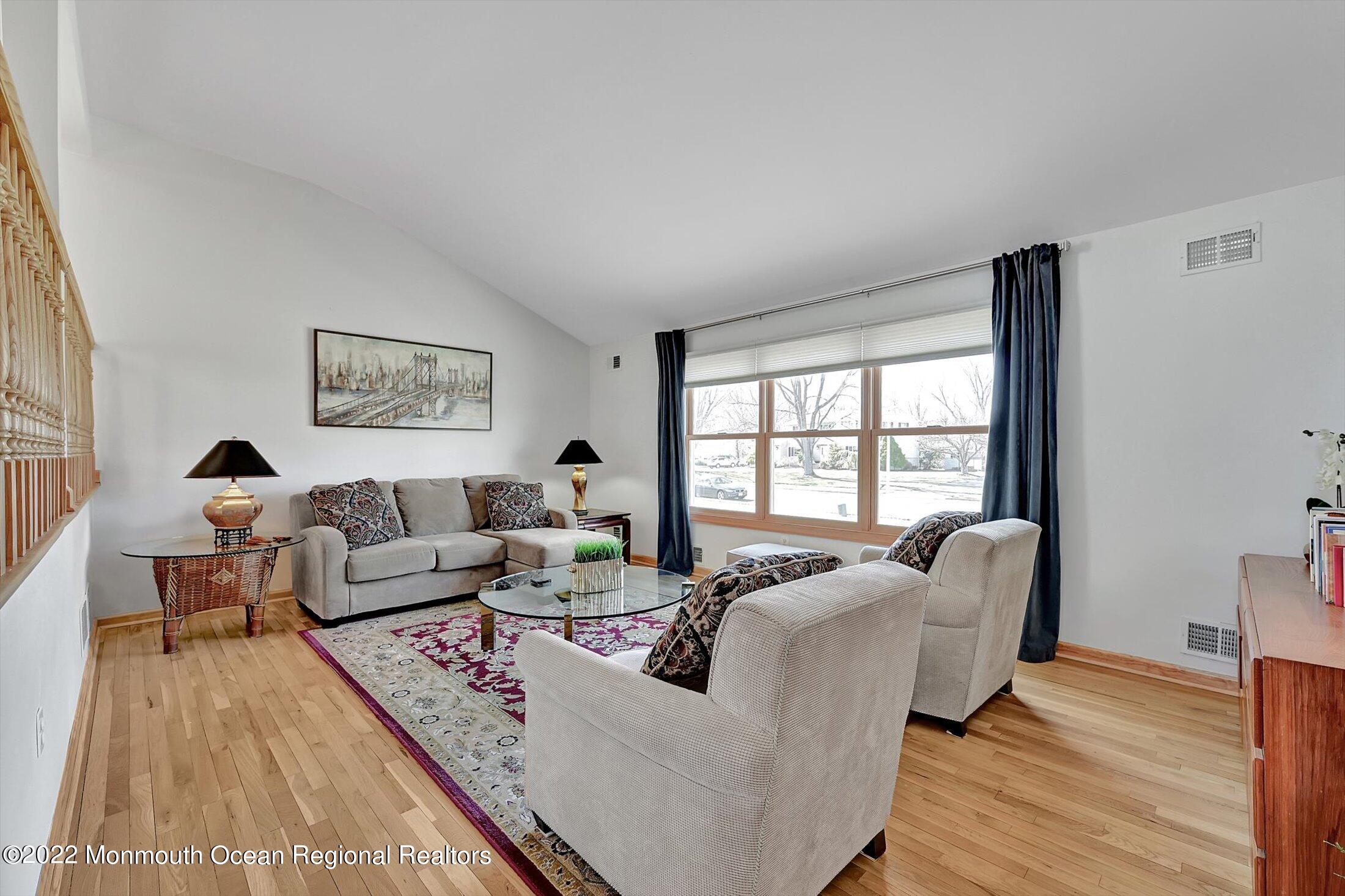 74 Old Post Road Freehold, NJ 07728 - Photo 13 of 45 14-GBA_7414