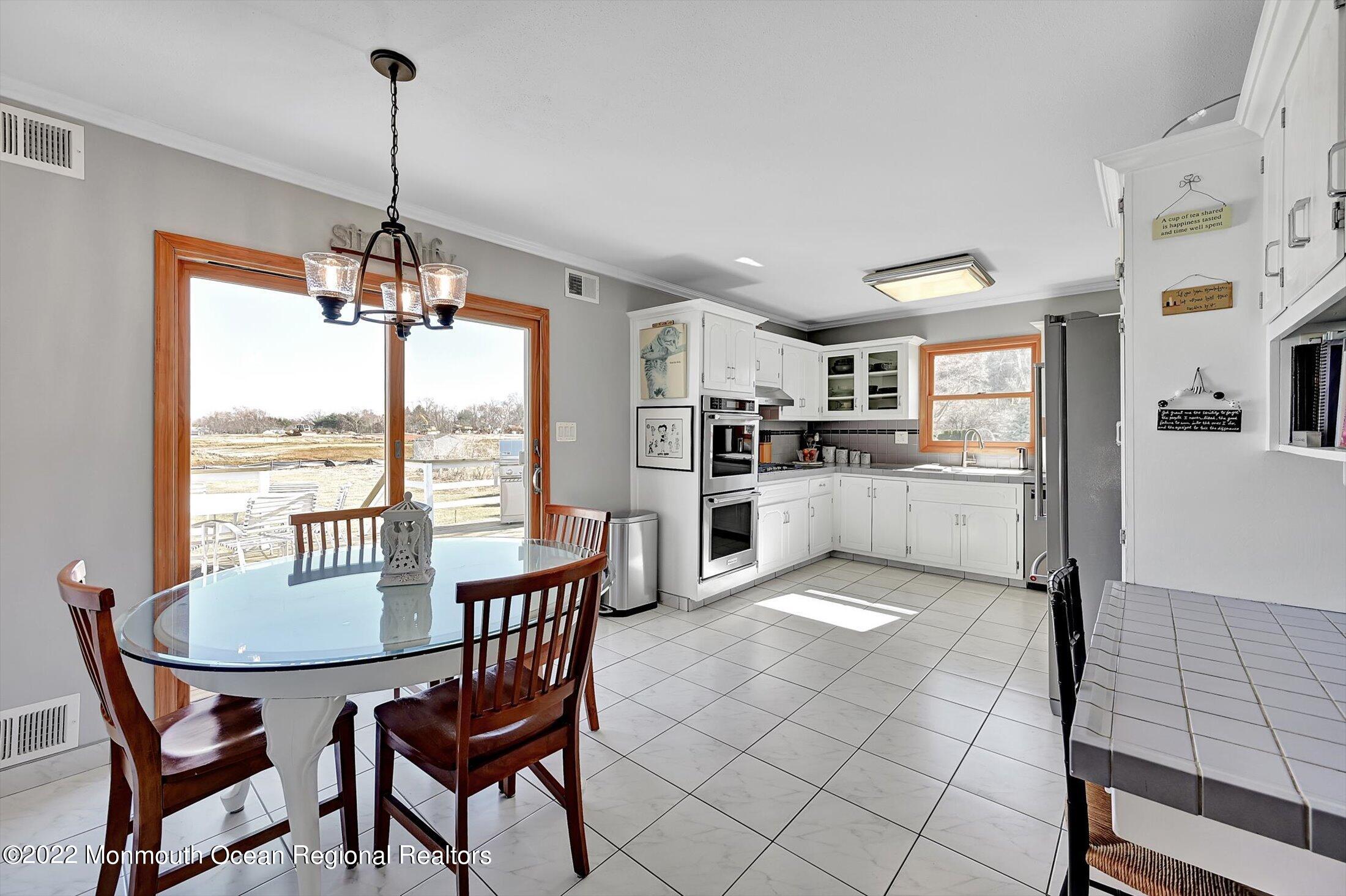 74 Old Post Road Freehold, NJ 07728 - Photo 17 of 45 18-GBA_7456