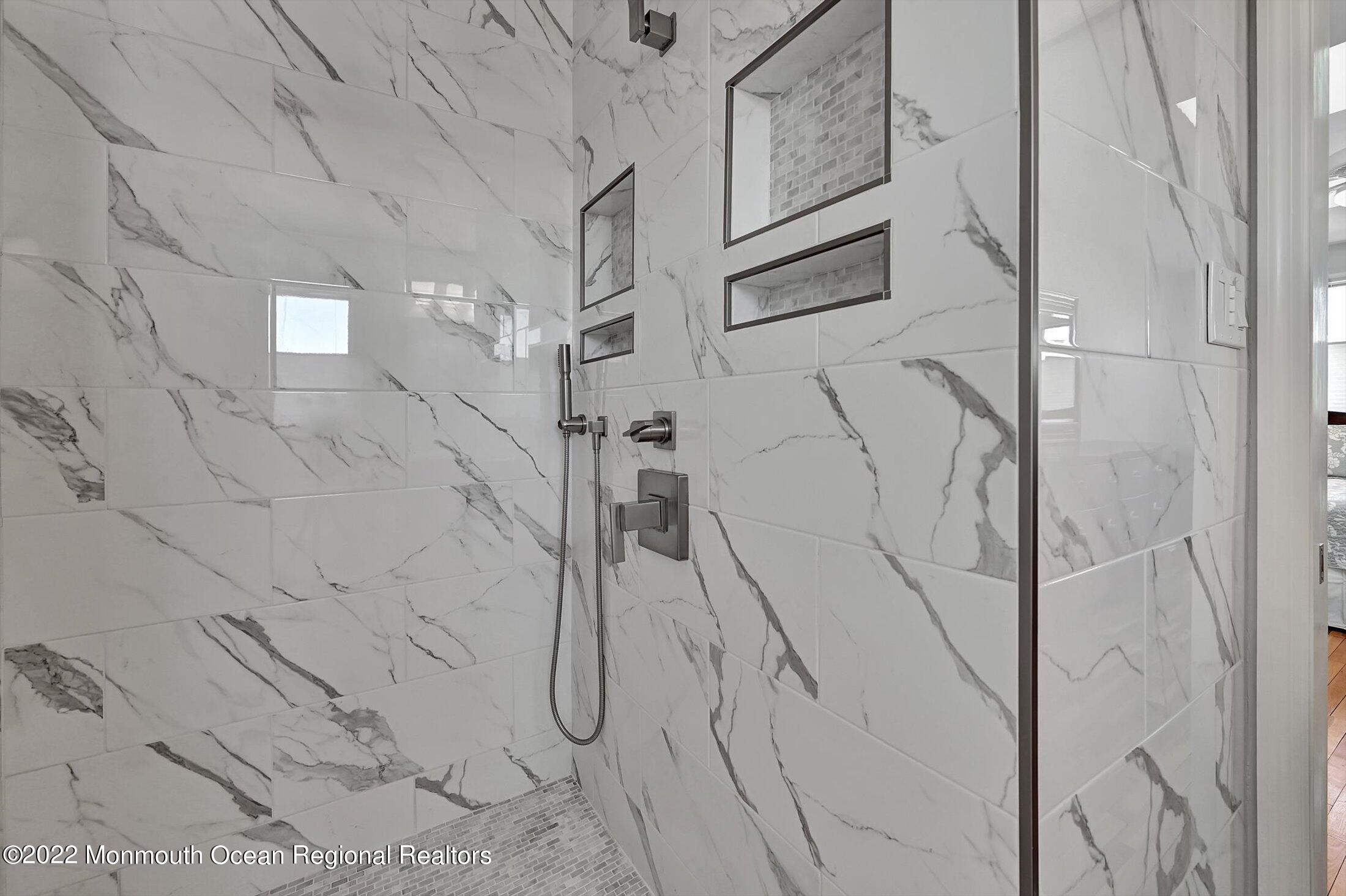 74 Old Post Road Freehold, NJ 07728 - Photo 32 of 45 34-GBA_7525