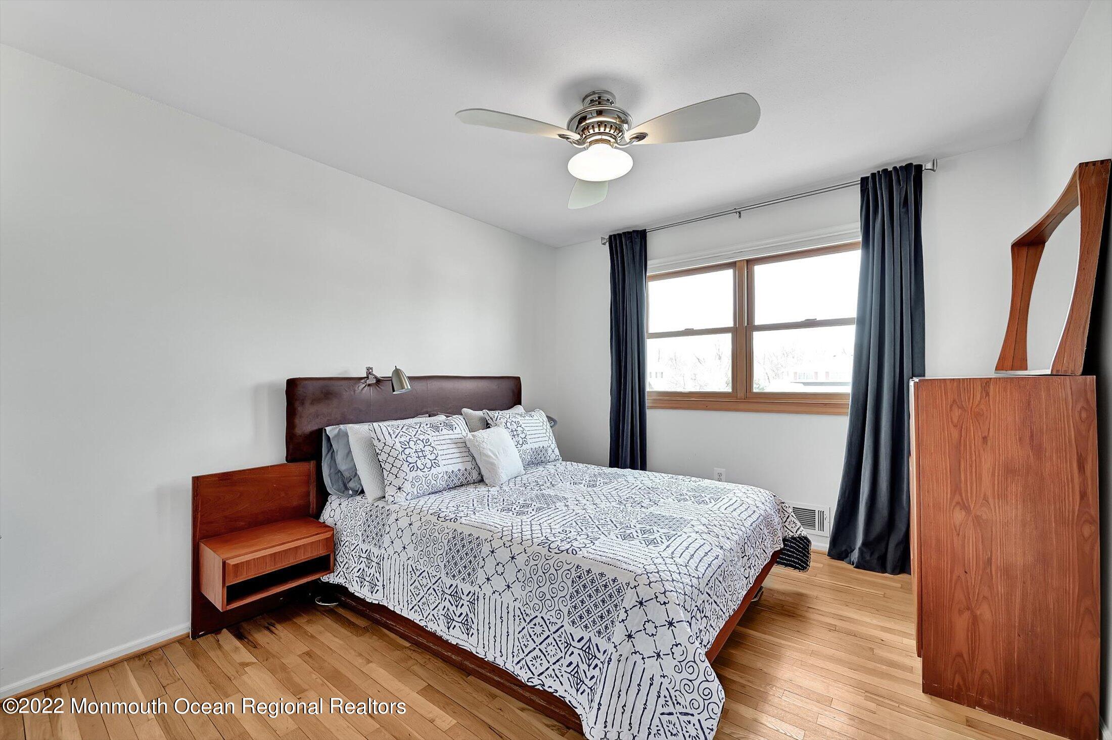 74 Old Post Road Freehold, NJ 07728 - Photo 33 of 45 35-GBA_7549