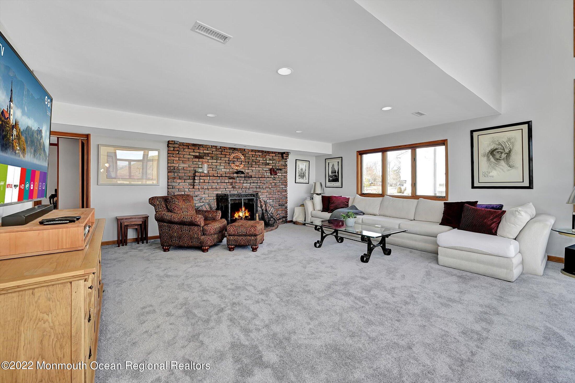 74 Old Post Road Freehold, NJ 07728 - Photo 9 of 45 10-GBA_7375