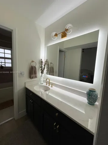 $3,000 | 14305 Southwest 57th Lane, Unit 78, Miami, FL 33183