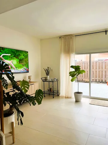 $3,000 | 14305 Southwest 57th Lane, Unit 78, Miami, FL 33183