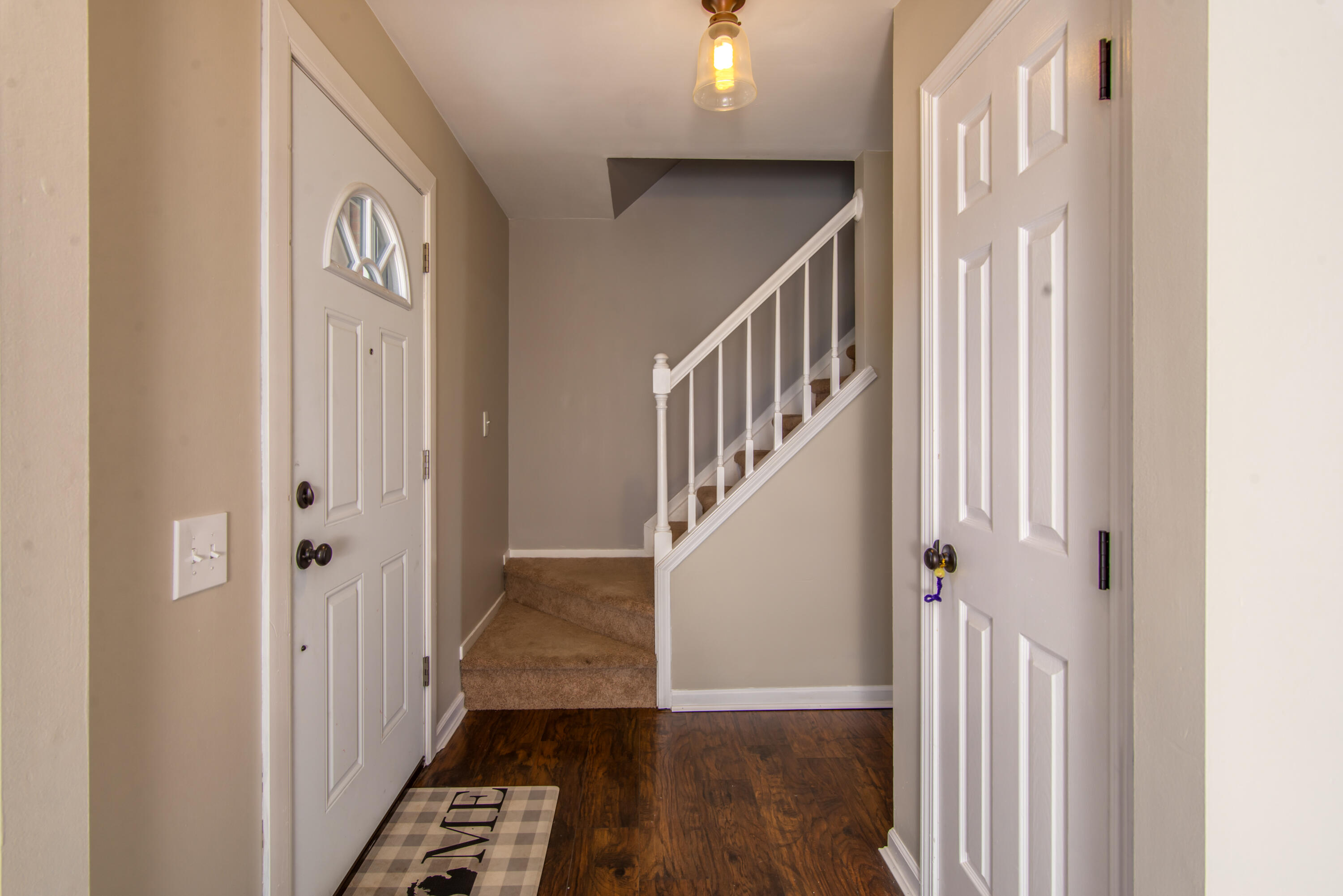44920 Lemont Road Canton, MI 48187 - Photo 4 of 30 4