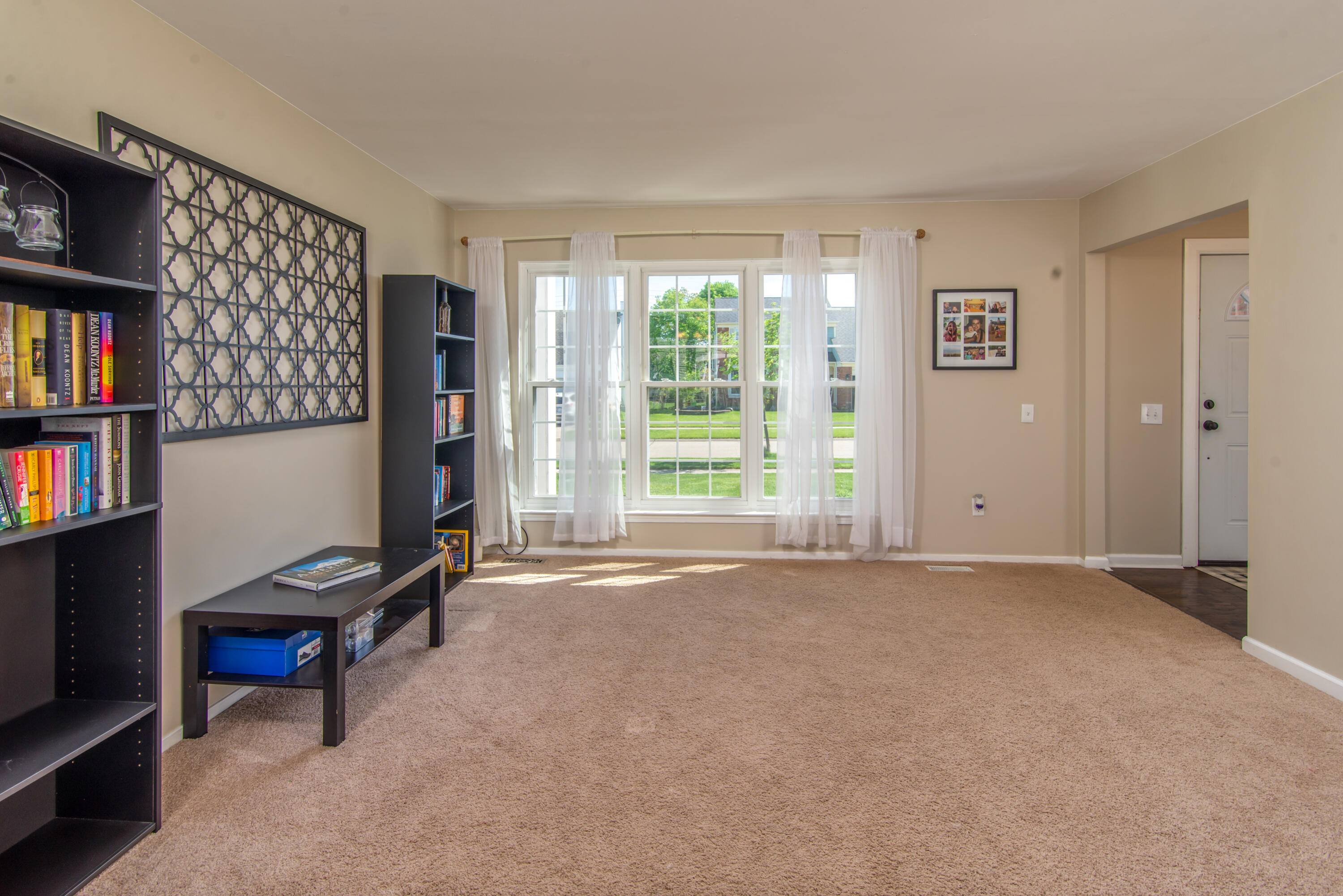 44920 Lemont Road Canton, MI 48187 - Photo 6 of 30 6