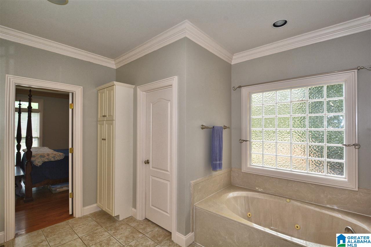1118 Kingswood Road Birmingham, AL 35242 - Photo 24 of 50