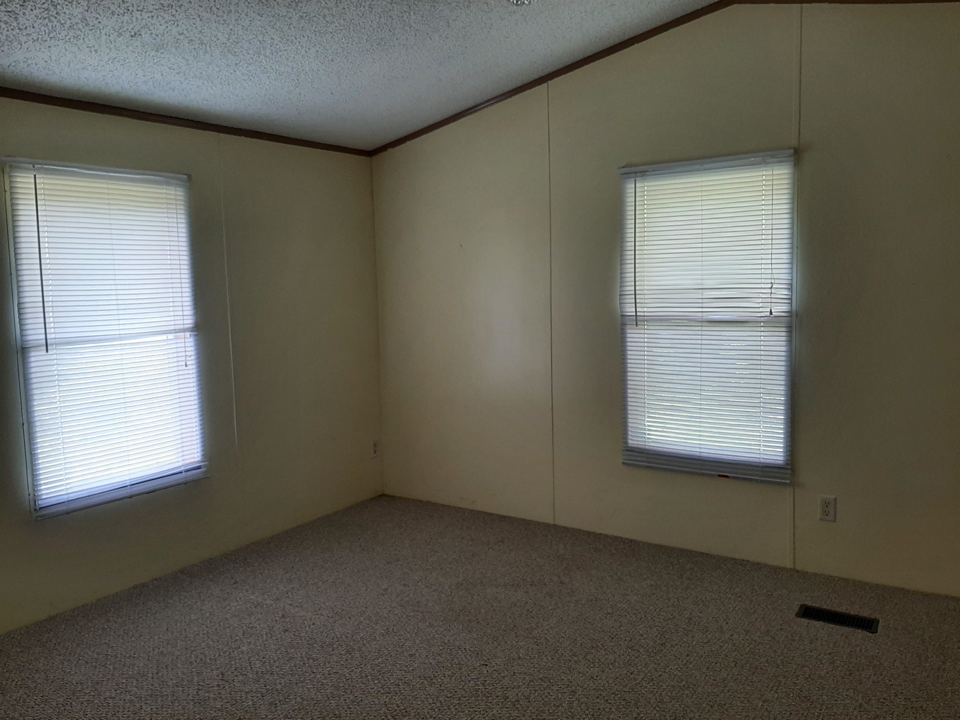 125 West Clarence Road Harrison, MI 48625 - Photo 4 of 44 Gallery Image 4