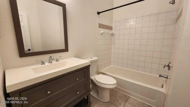 $212,999 | 10150 Belle Rive Boulevard, Unit 2406, Jacksonville, FL 32256