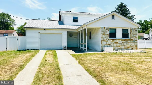 $3,000 | 237 5th Avenue, Cherry Hill, NJ 08002