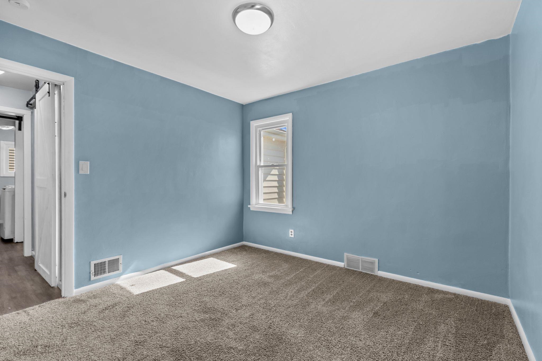 1516 Rugby Street Oshkosh, WI 54902 - Photo 22 of 40