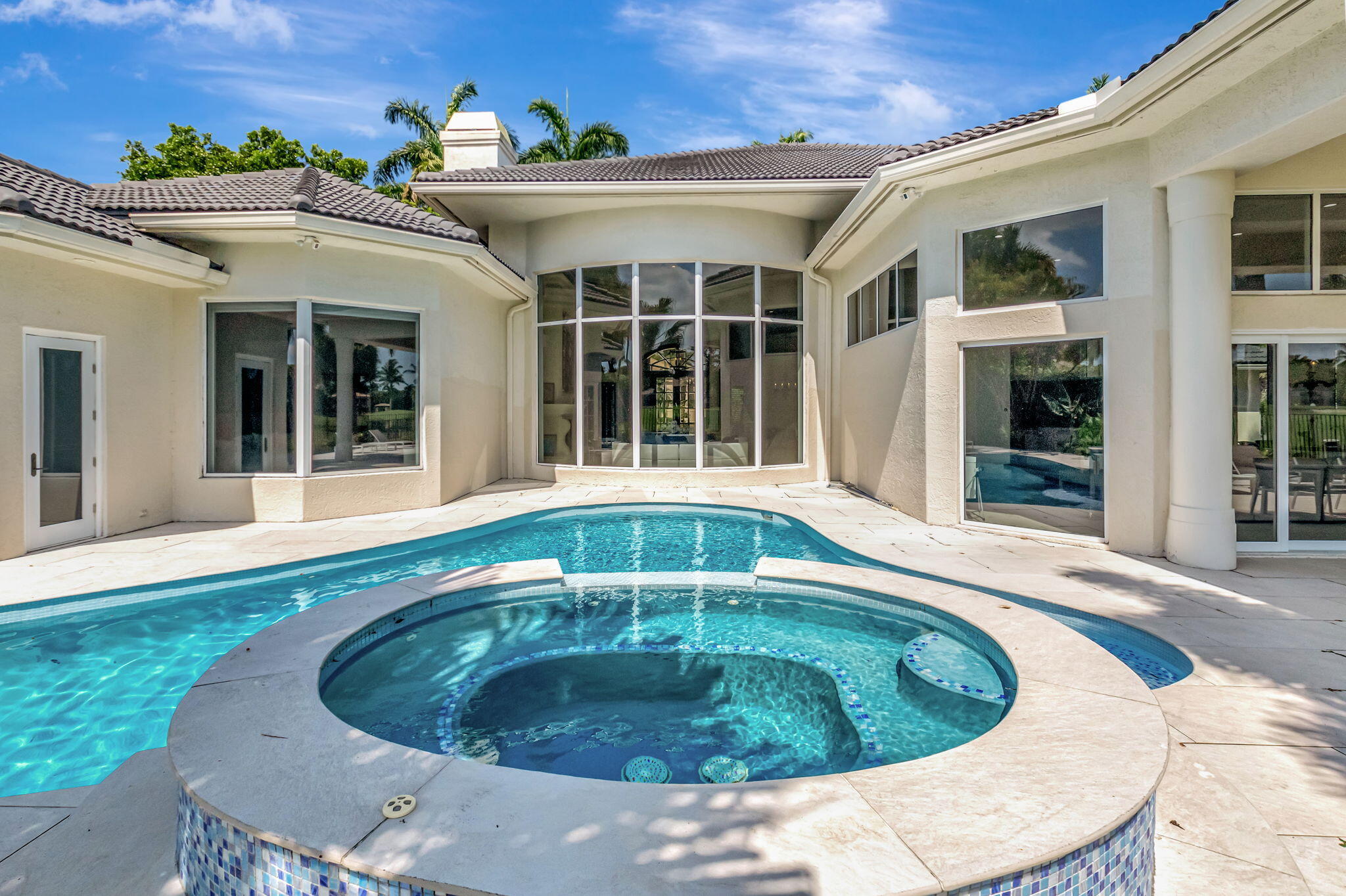 7090 Ayrshire Lane Boca Raton, FL 33496 - Photo 38 of 48 front view of a house with a tub