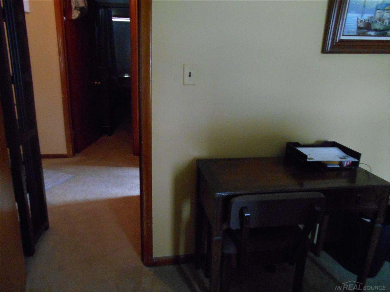 21351 Ryan Road Warren, MI 48091 - Photo 10 of 18