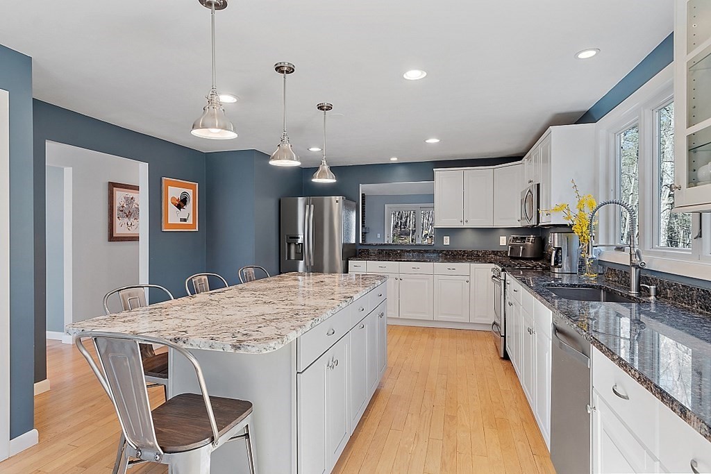 80 Tenney Road Westford, MA 01886 - Photo 6 of 42