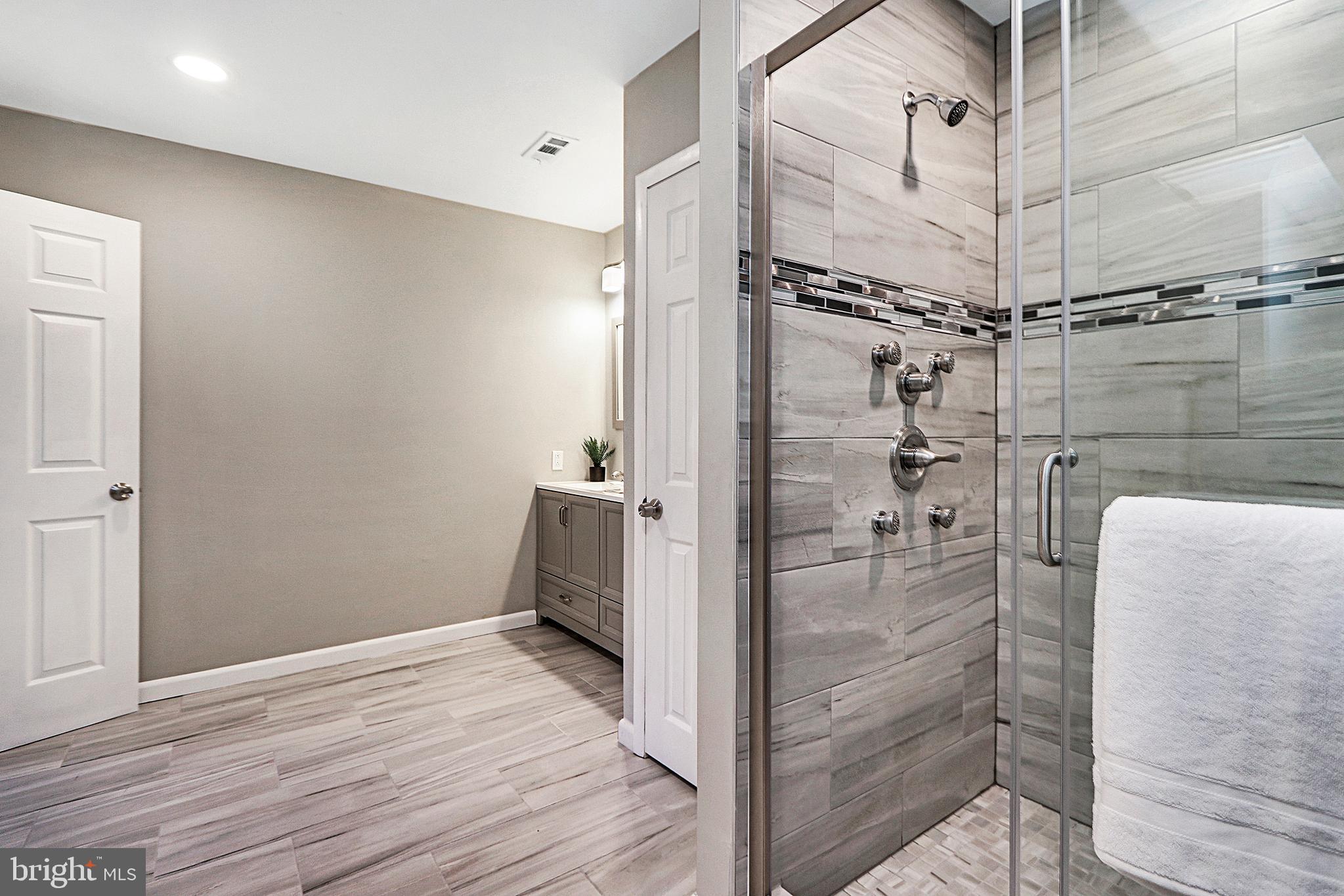 1904 Baldwin Road Cherry Hill, NJ 08003 - Photo 18 of 25 Gallery Image 18