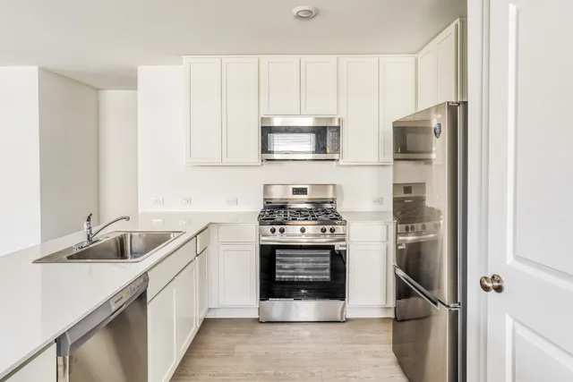 $1,545 | 737 Magnolia Creek Drive, Magnolia, TX 77354