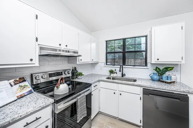 $325,000 | 8201 Timberidge Court, North Charleston, SC 29420